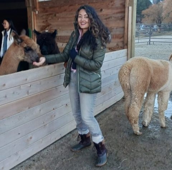 Meet your Posher, Lili - Picture 1 of 1